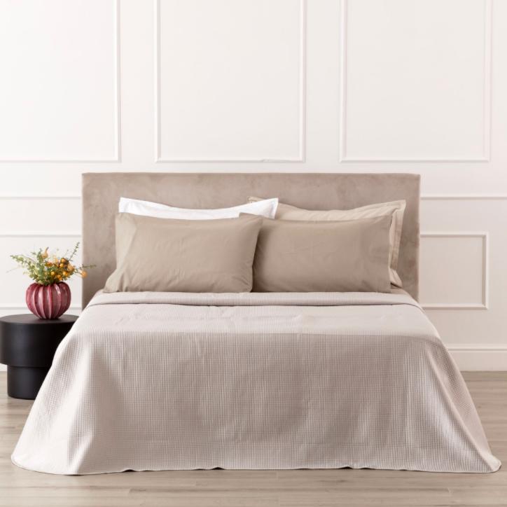 Tortora Capri Bedspread